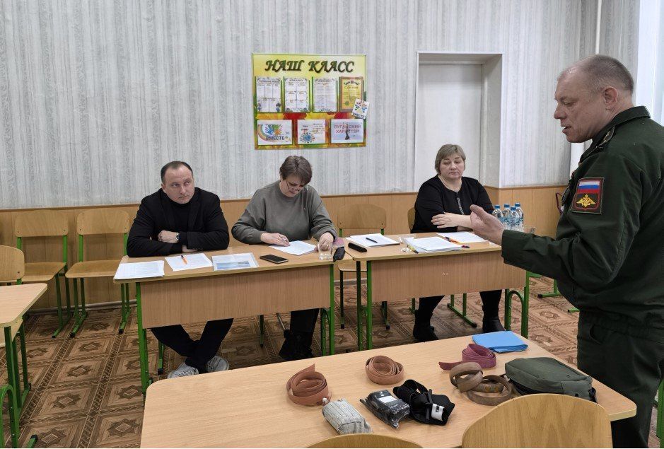 Лучшие из лучших: в Стаханове выбрали победителей конкурсов профессионального мастерства среди педагогов Лучшие из лучших: в Стаханове выбрали победителей конкурсов профессионального мастерства среди педагогов