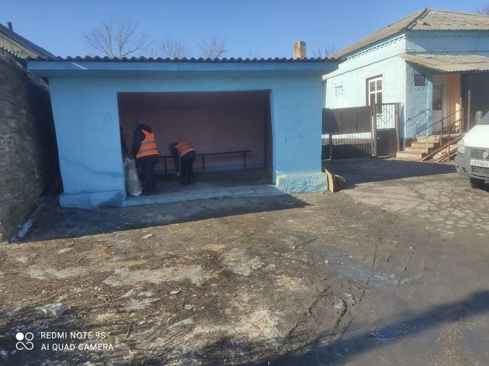 Андрей Рубанцов: МУП «ЖЭК» города Ровеньки активно работает над поддержанием чистоты и порядка в посёлках городского округа Андрей Рубанцов: МУП «ЖЭК» города Ровеньки активно работает над поддержанием чистоты и порядка в посёлках городского округа