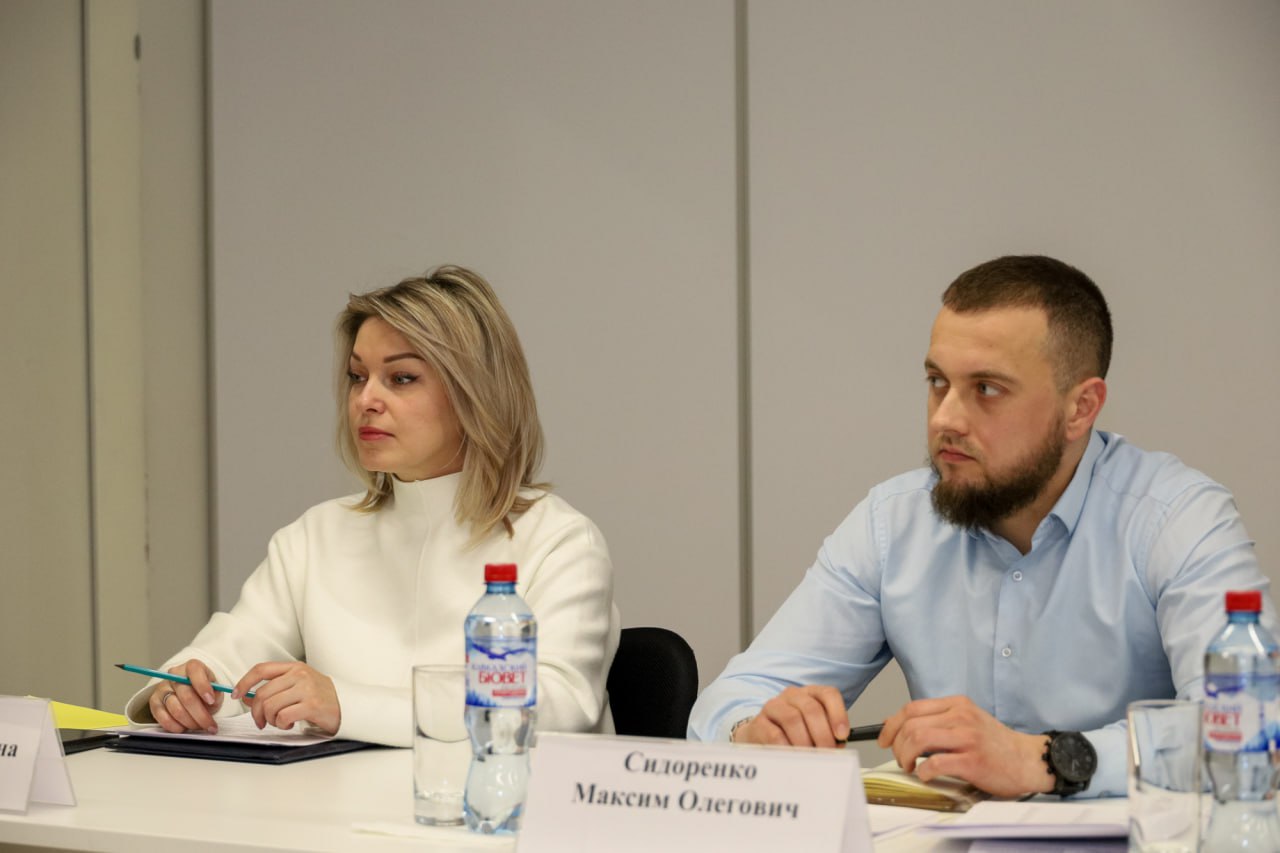 Профилактику детского дорожно-транспортного травматизма обсудили на круглом столе Социального комитета Профилактику детского дорожно-транспортного травматизма обсудили на круглом столе Социального комитета