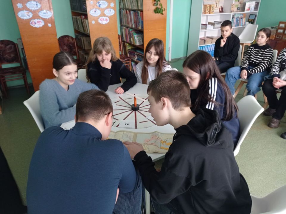 В Кировской детской библиотеке-филиале № 1 состоялось первое в этом году заседание клуба «Что? Где? Когда?» В Кировской детской библиотеке-филиале № 1 состоялось первое в этом году заседание клуба «Что? Где? Когда?»