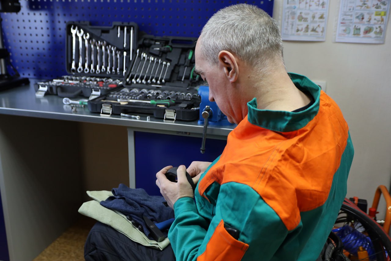 «Единая страна – доступная среда»: В Луганске открылась мастерская «Точка опоры» «Единая страна – доступная среда»: В Луганске открылась мастерская «Точка опоры»