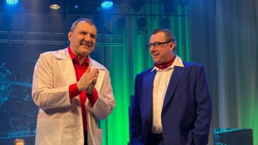 В Луганском театре имени Голубовича с успехом прошло музыкальное расследование «Любовь на счастье нам дана, иль…»