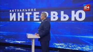 Начальник гражданско-судебного отдела Прокуратуры ЛНР Александр Чумаков в студии программы «Актуальное интервью» рассказал, в каких случаях граждане могут рассчитывать на вмешательство прокурора: