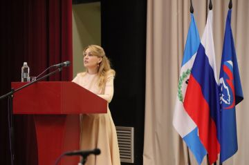 Дарья Лантратова: Политшколу на Байкале провели в крупнейшем образовательном учреждении, построенном по Народной программе Единой России