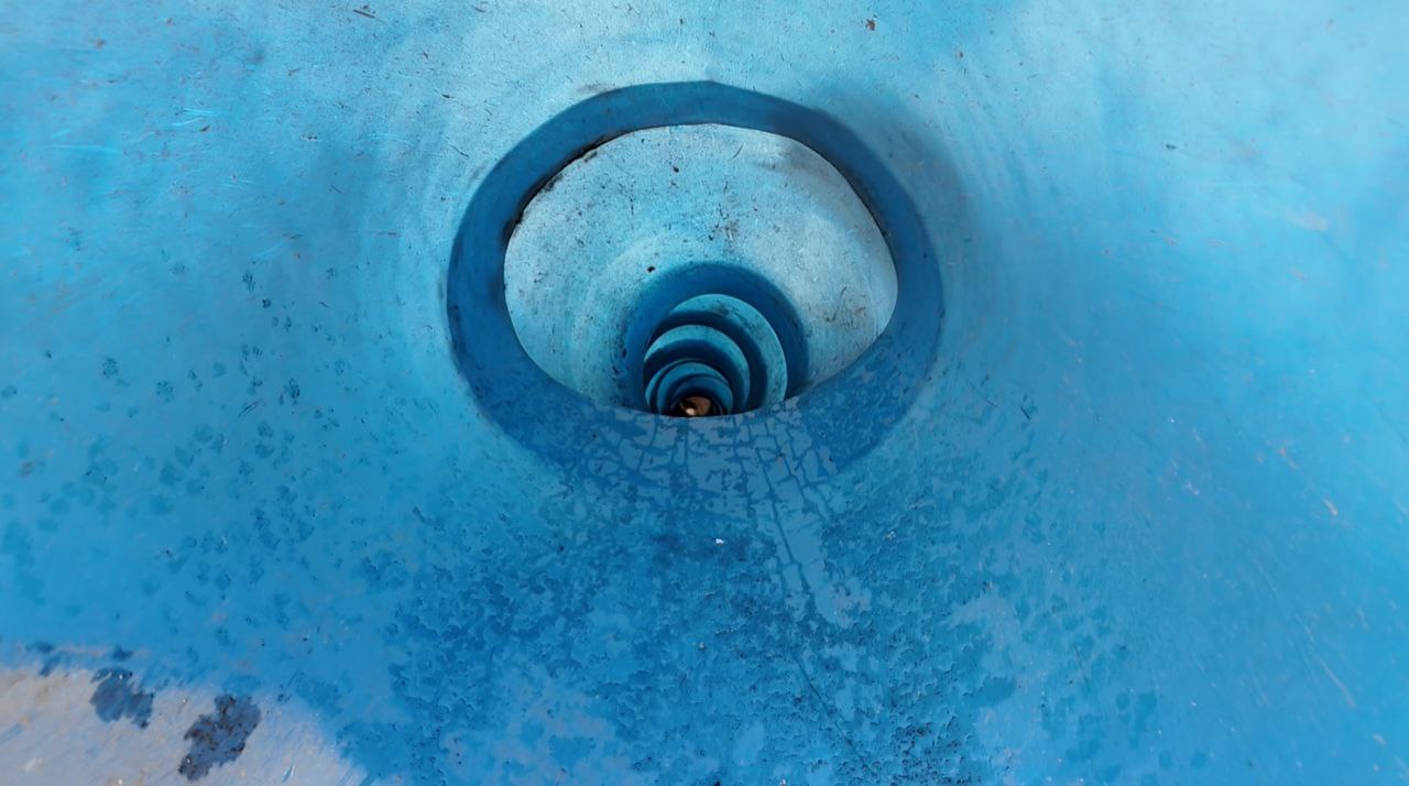 Около 40 кубов мусора вывезли специалисты компании «СТИЛЛ» с кровли на Коцюбинского, 4 в Молодогвардейске Около 40 кубов мусора вывезли специалисты компании «СТИЛЛ» с кровли на Коцюбинского, 4 в Молодогвардейске