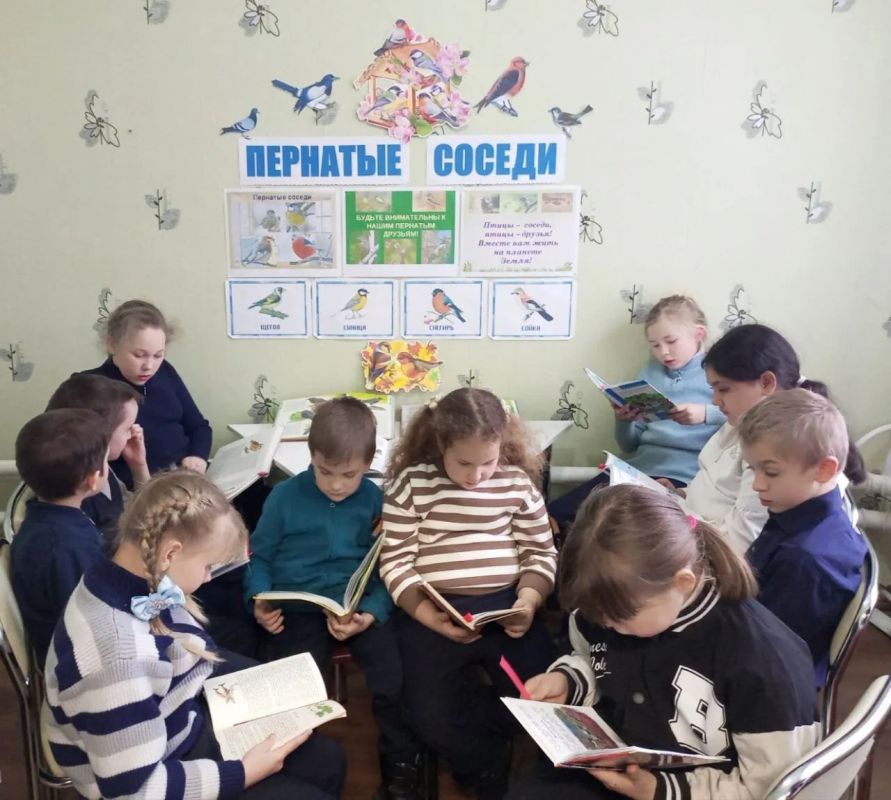 В Перозвановской библиотеке для членов экологического клуба «Лучик» была проведена викторина «Пернатые соседи» В Перозвановской библиотеке для членов экологического клуба «Лучик» была проведена викторина «Пернатые соседи»