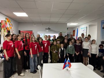 "За Победу! За Наших! За Правду!" – Сердца бьются в унисон в Меловском краеведческом музее!