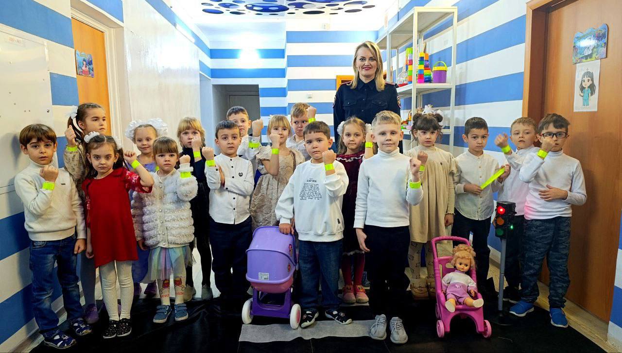 Дорожная грамота для самых маленьких Дорожная грамота для самых маленьких