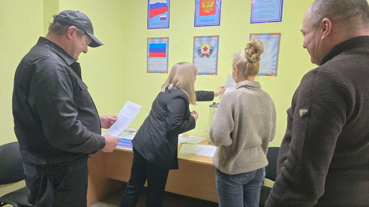 Жители города Счастье определяют формат благоустройства сквера «Памяти» Жители города Счастье определяют формат благоустройства сквера «Памяти»