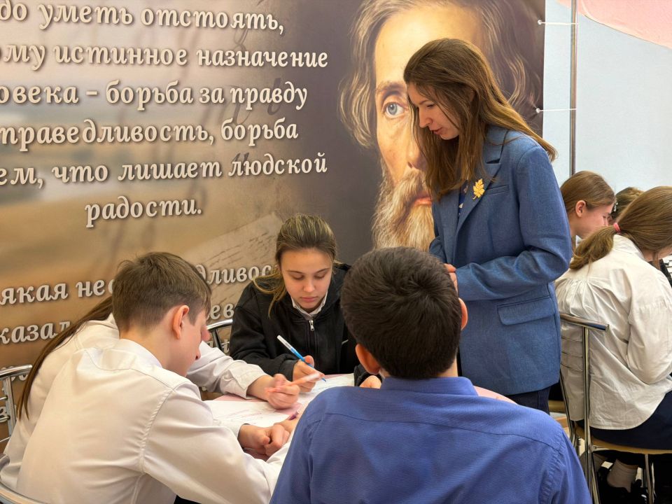 В Штабе общественной поддержки партии «Единая Россия» состоялся значимый тренинг, посвящённый проблеме буллинга В Штабе общественной поддержки партии «Единая Россия» состоялся значимый тренинг, посвящённый проблеме буллинга