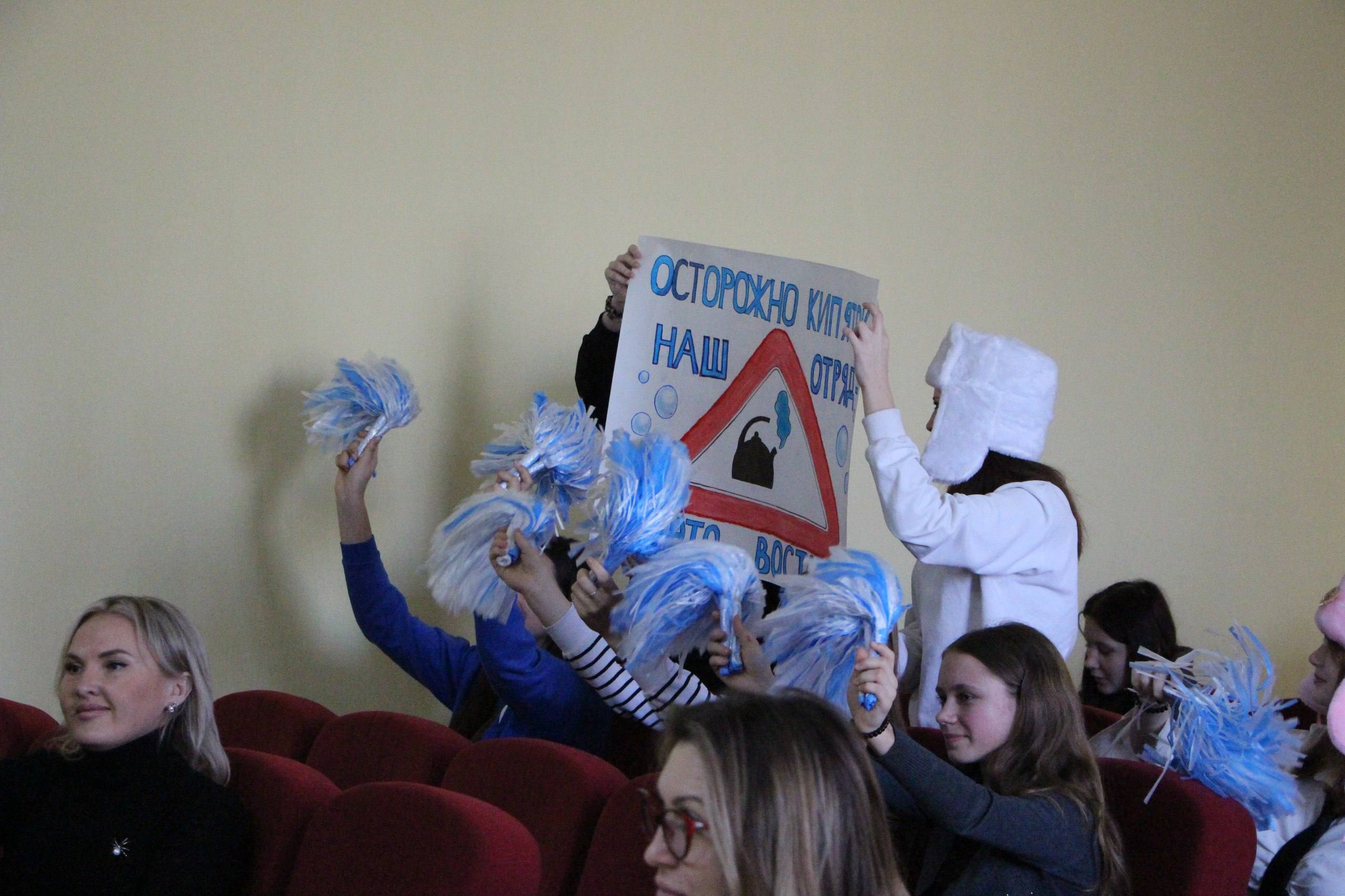 "Осторожно, Кипяток" Чемпионы «КВН.Первые» в Меловом! "Осторожно, Кипяток" Чемпионы «КВН.Первые» в Меловом!