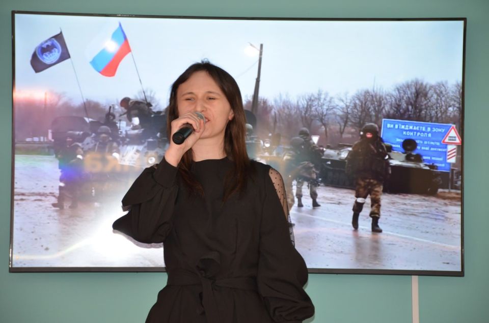 Марина Филиппова: В Новоайдаре отметили четвёртую годовщину освобождения района от киевского режима Марина Филиппова: В Новоайдаре отметили четвёртую годовщину освобождения района от киевского режима