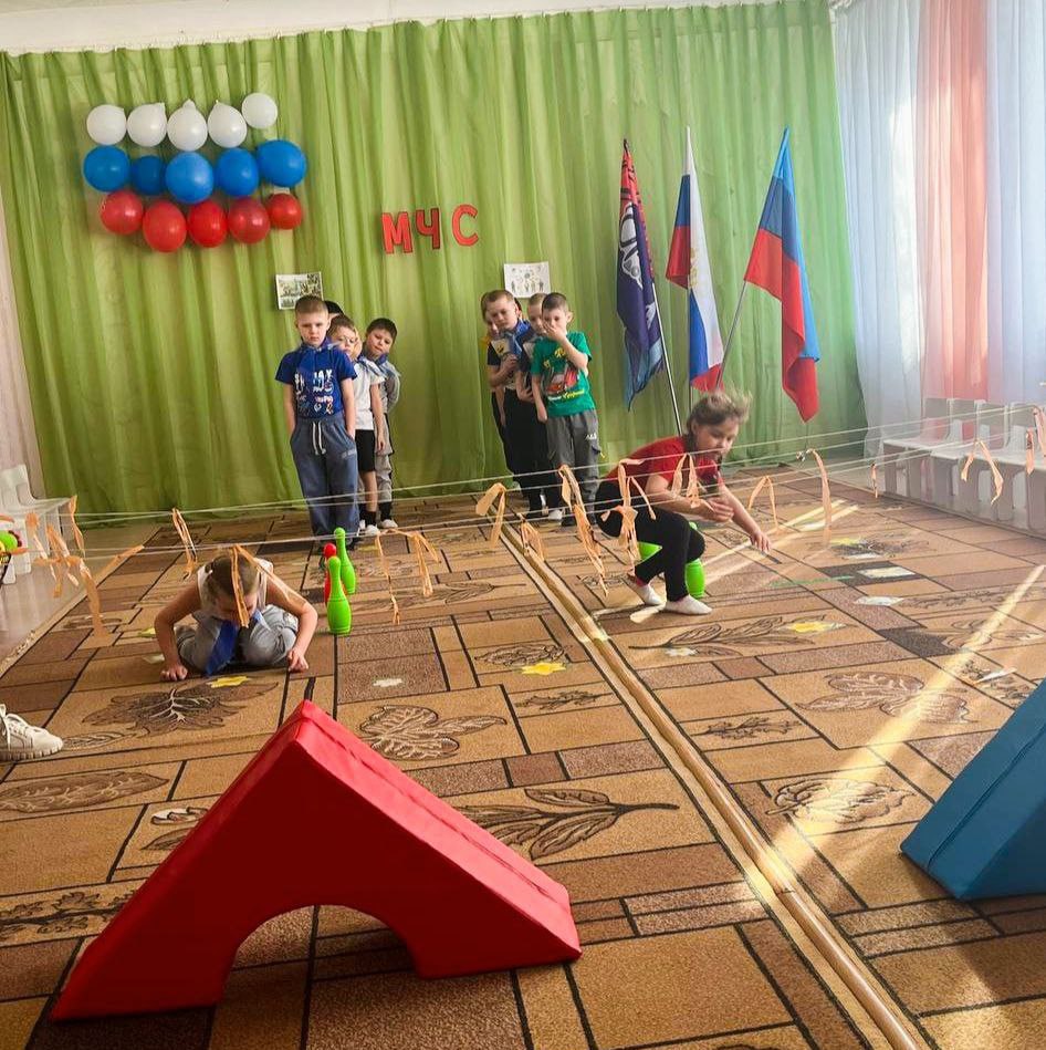 В детском саду №2 «Рябинушка» состоялось мероприятие, приуроченное Всемирному дню гражданской обороны, в рамках которого прошел открытый урок по основам жизнедеятельности В детском саду №2 «Рябинушка» состоялось мероприятие, приуроченное Всемирному дню гражданской обороны, в рамках которого прошел открытый урок по основам жизнедеятельности