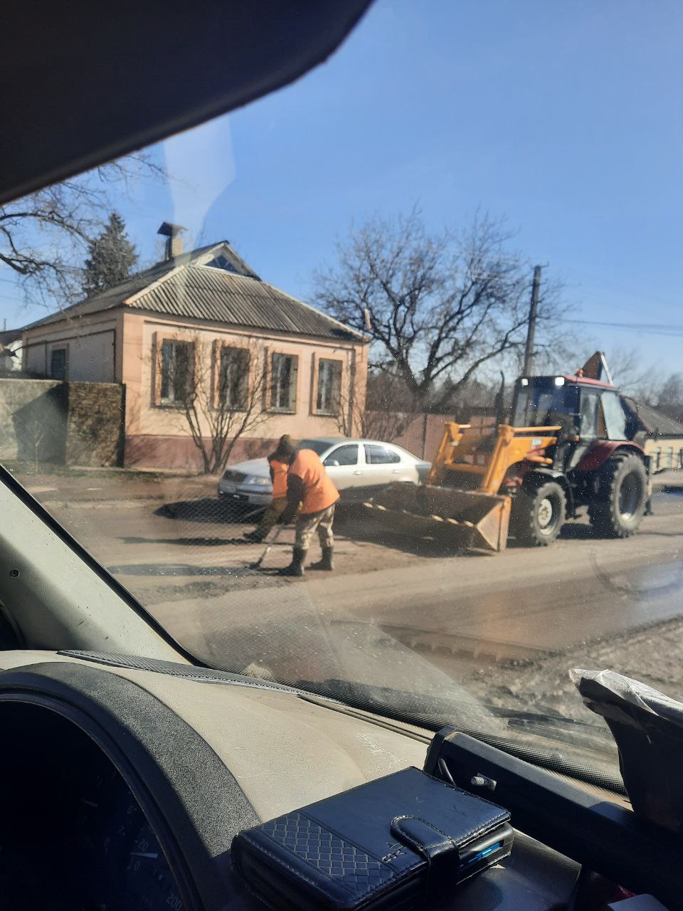 Андрей Рубанцов: Город начал весеннюю санитарную очистку улично-дорожной сети после зимнего периода Андрей Рубанцов: Город начал весеннюю санитарную очистку улично-дорожной сети после зимнего периода