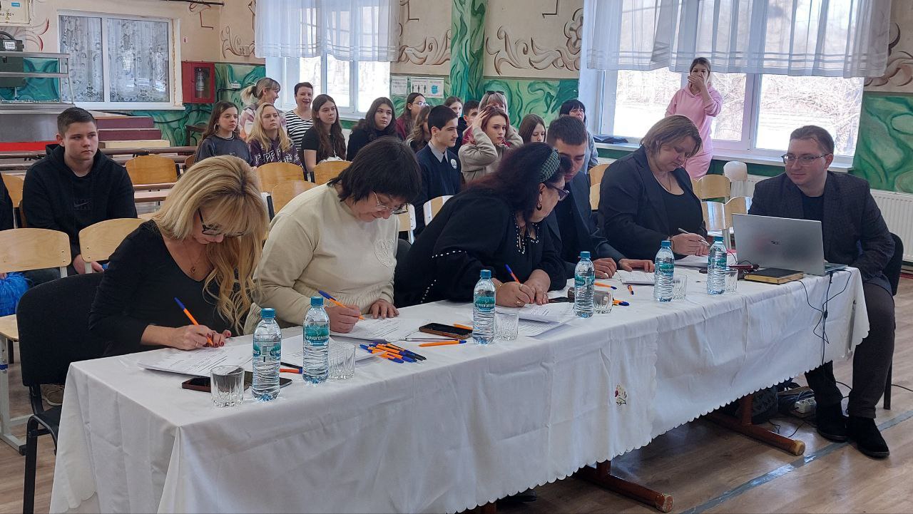 Долгожданный финал проекта «КВН. Первые» состоялся! За звание чемпионов боролись 4 сильнейшие команды, прошедшие через отбор Долгожданный финал проекта «КВН. Первые» состоялся! За звание чемпионов боролись 4 сильнейшие команды, прошедшие через отбор