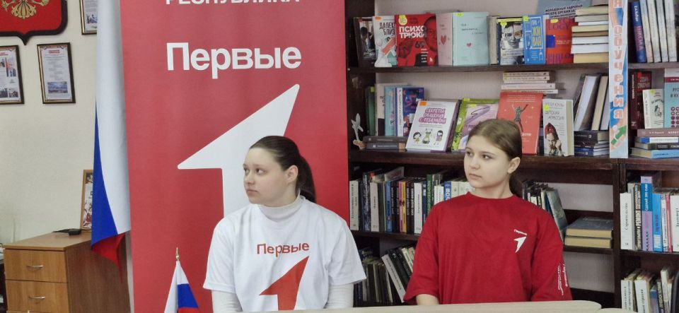 К Всемирному дню писателя в Славяносербской библиотеке состоялось вдохновляющее занятие К Всемирному дню писателя в Славяносербской библиотеке состоялось вдохновляющее занятие