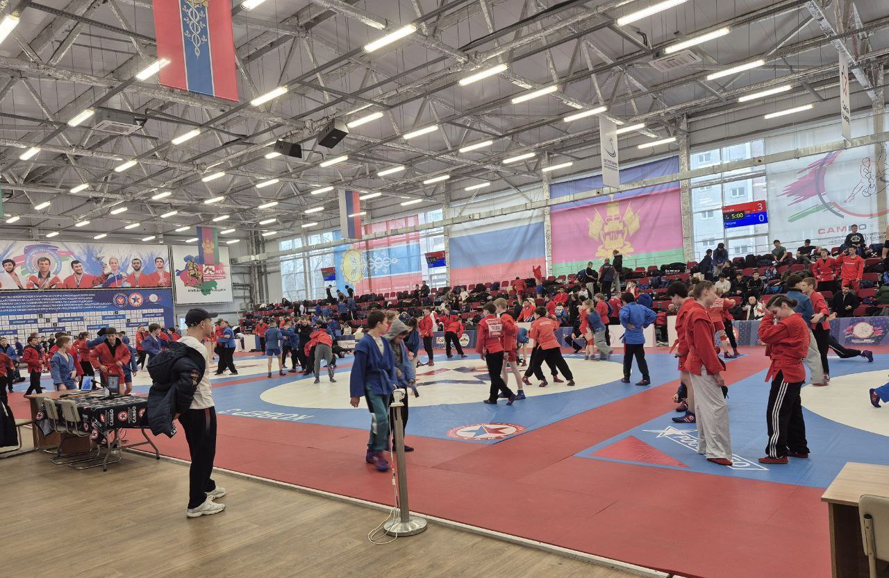 Алчевские спортсмены заняли призовые места на спортивных мероприятиях по самбо и кикбоксингу Алчевские спортсмены заняли призовые места на спортивных мероприятиях по самбо и кикбоксингу