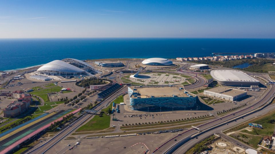 Школьники могут отправиться в Сочи по программе «Культурная карта 4+85»! Школьники могут отправиться в Сочи по программе «Культурная карта 4+85»!