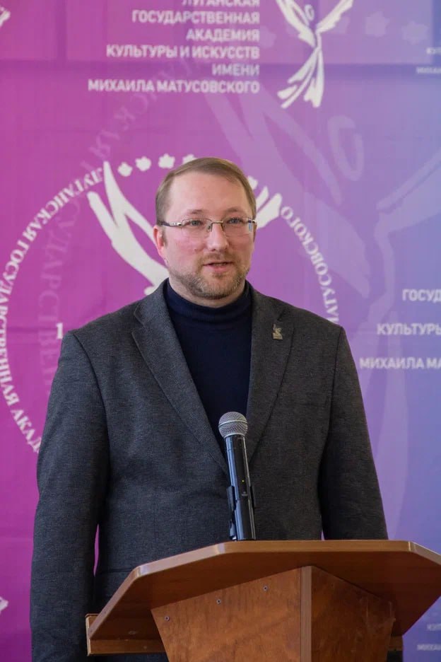 Сегодня в Академии Матусовского состоялось особенное событие — торжественное вручение дипломов выпускникам заочного отделения Сегодня в Академии Матусовского состоялось особенное событие — торжественное вручение дипломов выпускникам заочного отделения