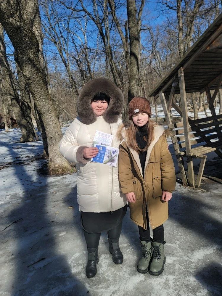 Волонтёрский отряд «Дорогою добра» провёл экологическую акцию «Сохраним первоцветы» Волонтёрский отряд «Дорогою добра» провёл экологическую акцию «Сохраним первоцветы»