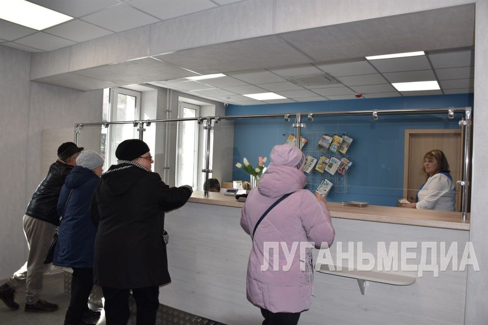 В Первомайске состоялось торжественное открытие обновленного после капитального ремонта Центра почтовой связи № 2 В Первомайске состоялось торжественное открытие обновленного после капитального ремонта Центра почтовой связи № 2