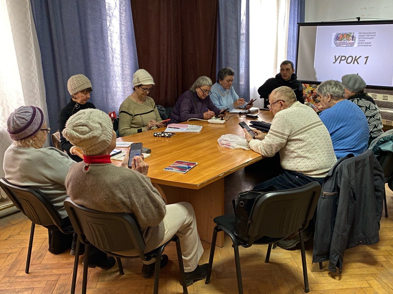 Сегодня 3 марта 2026 года началась программа обучения компьютерной грамотности по проекту «Стирая грань идём в Online” организованная Региональной Общественной Организацией "Союз инвалидов Луганщины" при содействии ФПГ и при... Сегодня 3 марта 2026 года началась программа обучения компьютерной грамотности по проекту «Стирая грань идём в Online” организованная Региональной Общественной Организацией "Союз инвалидов Луганщины" при содействии ФПГ и при...