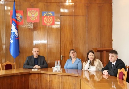 Служба финансово-бюджетного контроля ЛНР провела рабочую встречу в Антрацитовском муниципальном округе