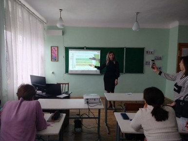 На базе Георгиевской средней школе №2 состоялось заседание районного методического объединения учителей математики