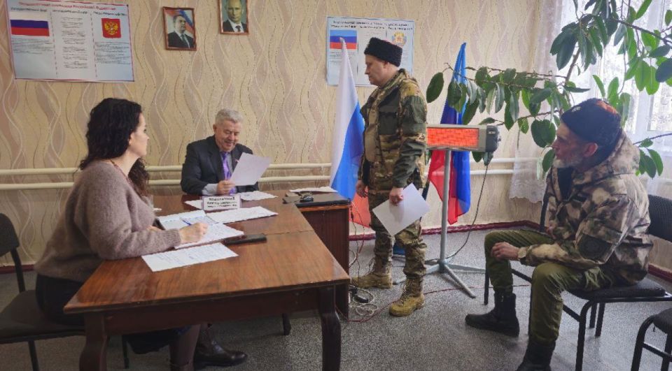 Виктор Водолацкий: В рамках региональной недели провел очередной прием на территории Луганской Народной Республики Виктор Водолацкий: В рамках региональной недели провел очередной прием на территории Луганской Народной Республики