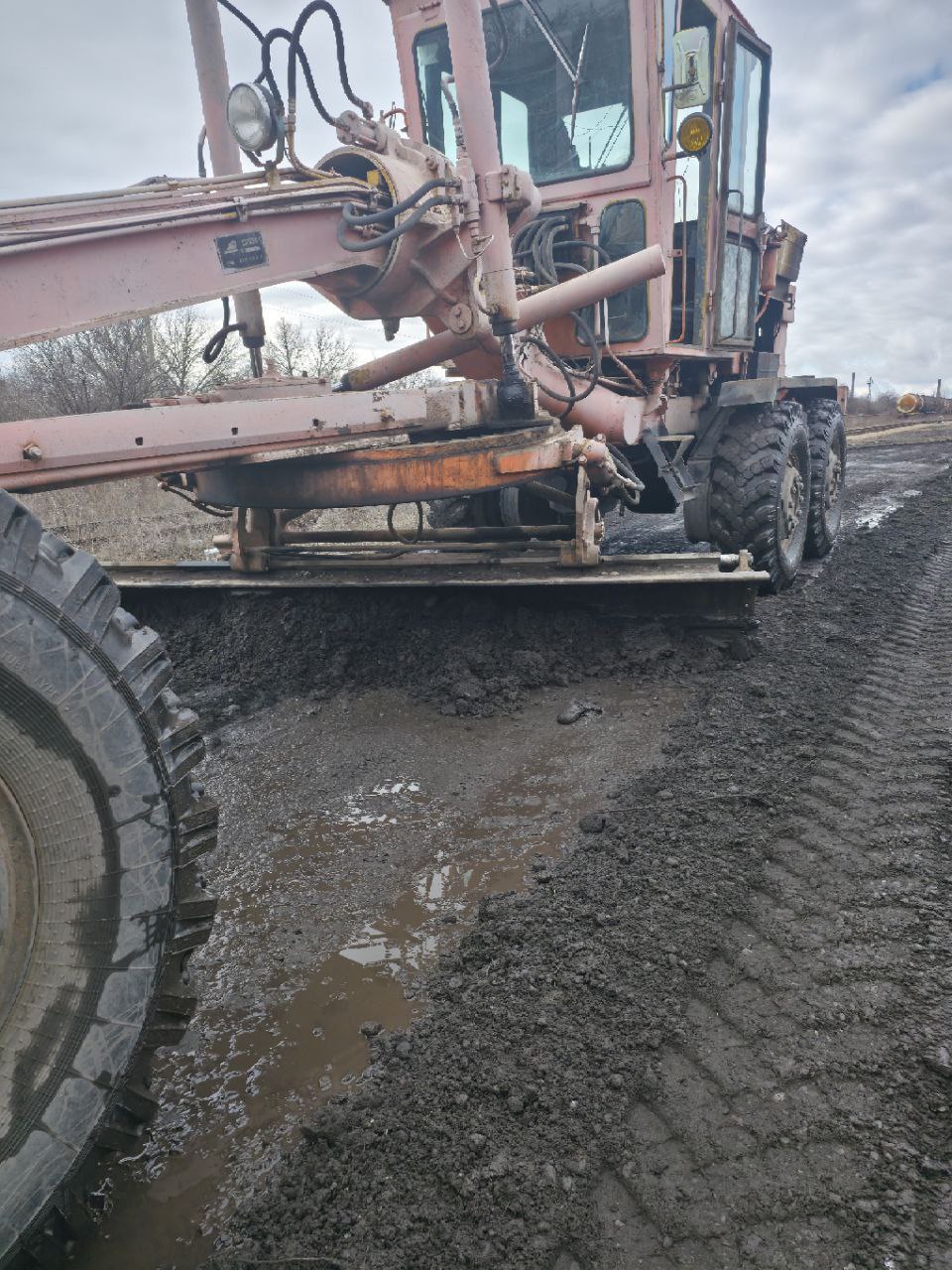 Работы по вывозу мусора с городских территорий продолжаются Работы по вывозу мусора с городских территорий продолжаются