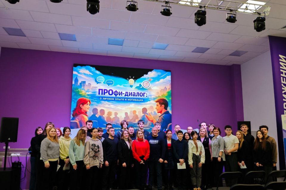 Светлана Гребенькова: Наш город посетила настоящая легенда российского и мирового спорта, выдающаяся российская фигуристка, трехкратная чемпионка Европы, двукратная чемпионка мира, бронзовый призер Олимпийских игр – Ирина... Светлана Гребенькова: Наш город посетила настоящая легенда российского и мирового спорта, выдающаяся российская фигуристка, трехкратная чемпионка Европы, двукратная чемпионка мира, бронзовый призер Олимпийских игр – Ирина...