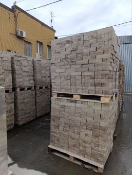 В Правительстве ЛНР рассказали, как промышленные предприятия Республики обеспечивают строительный бум