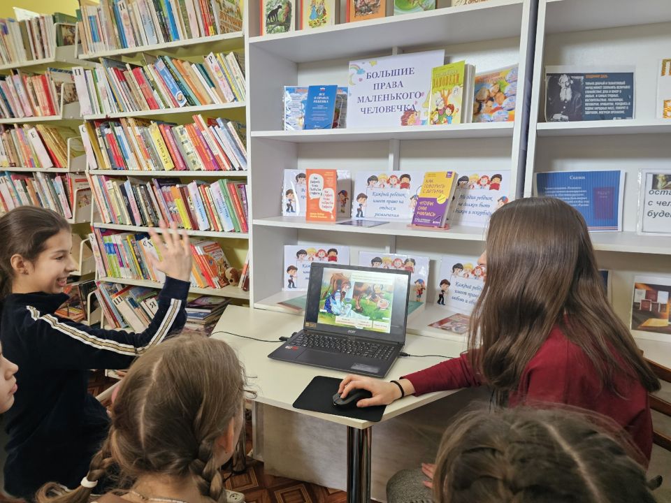 Правовая игра «Обязан и имею право» Правовая игра «Обязан и имею право»