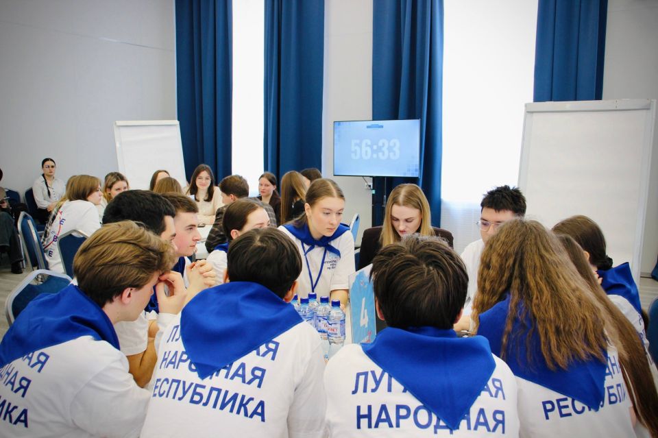 А мы тут поменялись местами А мы тут поменялись местами