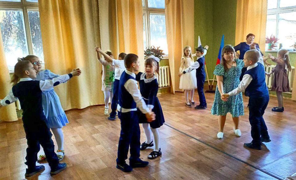 В преддверии Международного женского дня в пгт Фащевка состоялась особенная встреча В преддверии Международного женского дня в пгт Фащевка состоялась особенная встреча