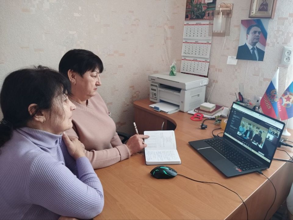 Учреждения МБУ "Центр культуры и досуга г. Ровеньки" приняли участие в видеосовещании Учреждения МБУ "Центр культуры и досуга г. Ровеньки" приняли участие в видеосовещании