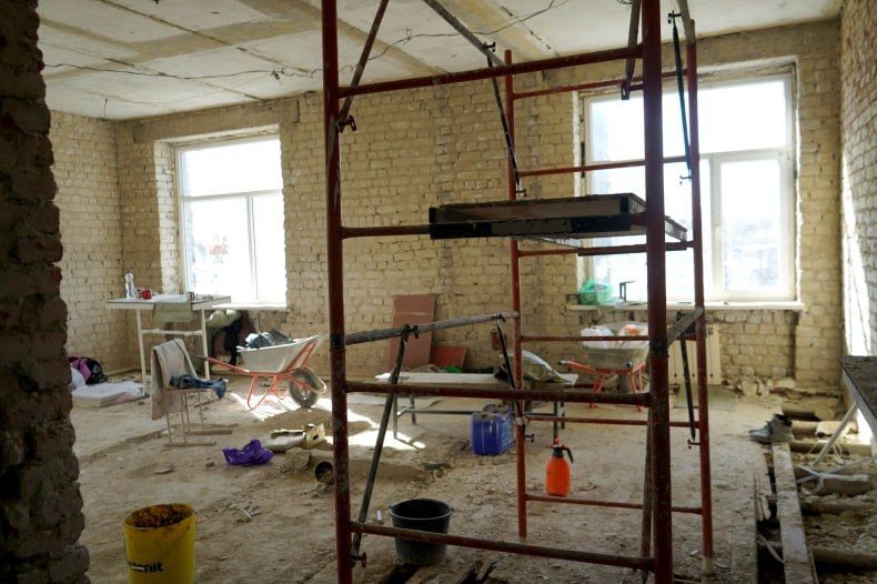 В Свердловском колледже начались работы по усилению электроснабжения В Свердловском колледже начались работы по усилению электроснабжения