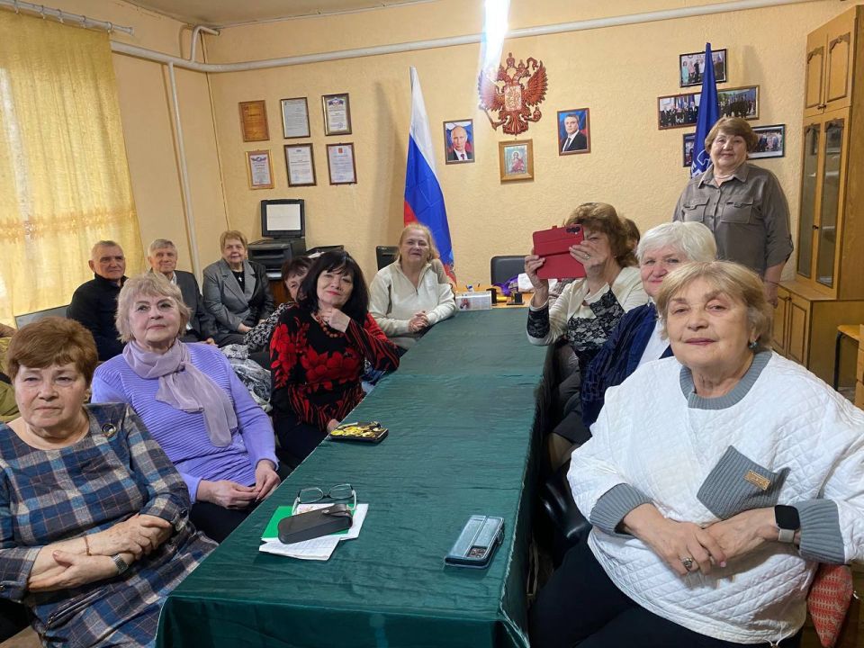 Елена Рахмукова: Сегодня в преддверии Международного женского дня в Антрацитовская ветеранская организация чествовали женщин ветеранского актива Елена Рахмукова: Сегодня в преддверии Международного женского дня в Антрацитовская ветеранская организация чествовали женщин ветеранского актива