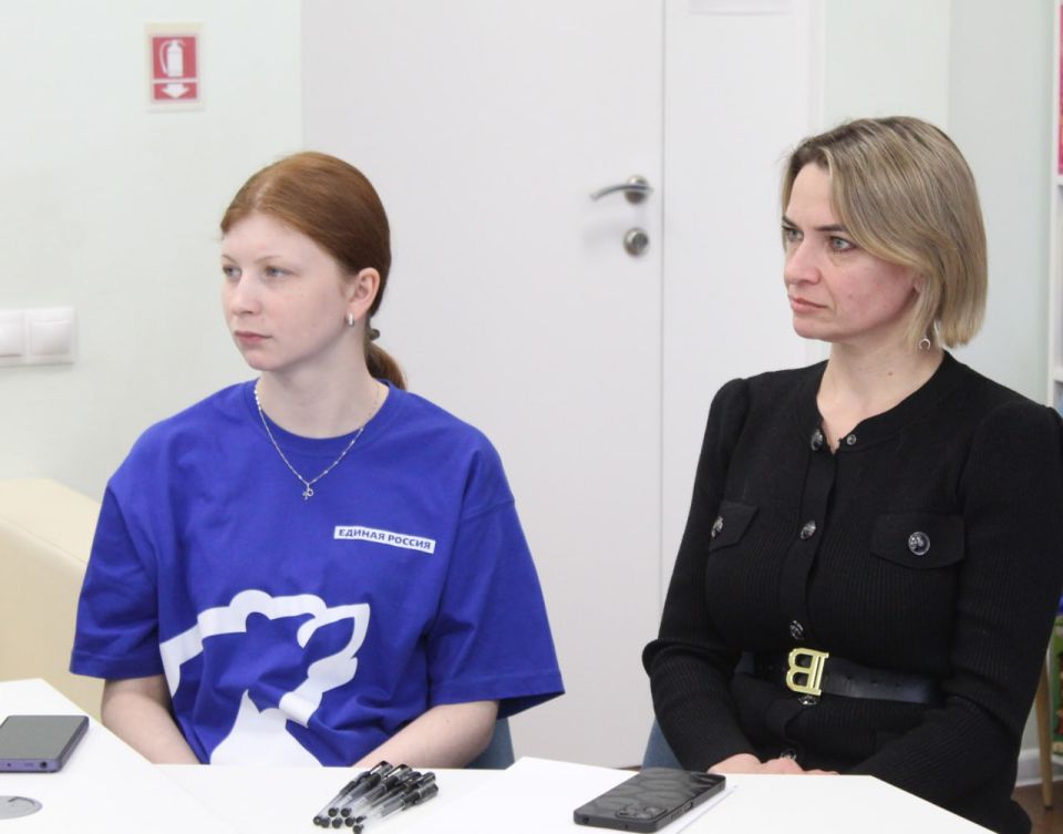 В Новопскове обсудили итоги реализации Народной программы Всероссийской политической партии «Единая Россия» В Новопскове обсудили итоги реализации Народной программы Всероссийской политической партии «Единая Россия»