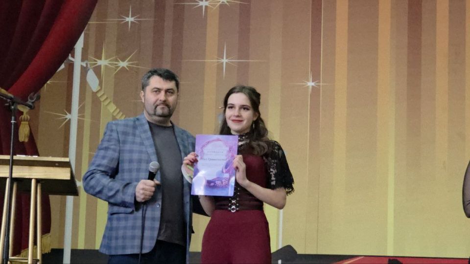 Сегодня в Ровеньковском технико-экономическом колледже состоялось грандиозное мероприятие, посвященное празднованию 8 Марта – конкурс «Мисс колледжа 2026» Сегодня в Ровеньковском технико-экономическом колледже состоялось грандиозное мероприятие, посвященное празднованию 8 Марта – конкурс «Мисс колледжа 2026»