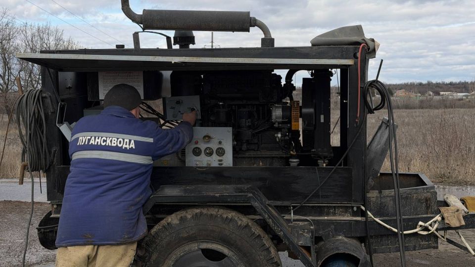 «Лугансквода» устраняет порыв на магистральном водоводе в Славяносербском районе «Лугансквода» устраняет порыв на магистральном водоводе в Славяносербском районе