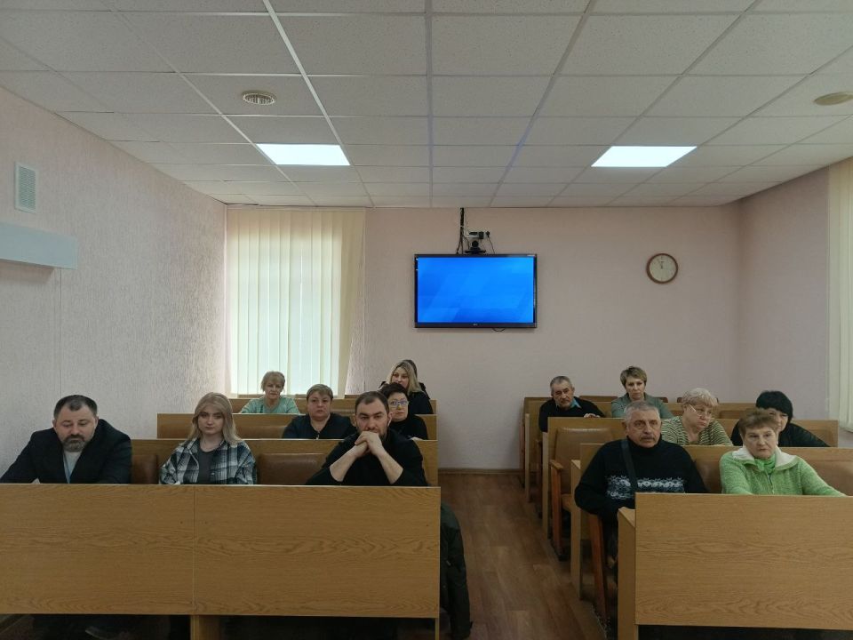 Сегодня Глава городского округа Андрей Рубанцов провел важную встречу с лидерами общественного мнения Сегодня Глава городского округа Андрей Рубанцов провел важную встречу с лидерами общественного мнения