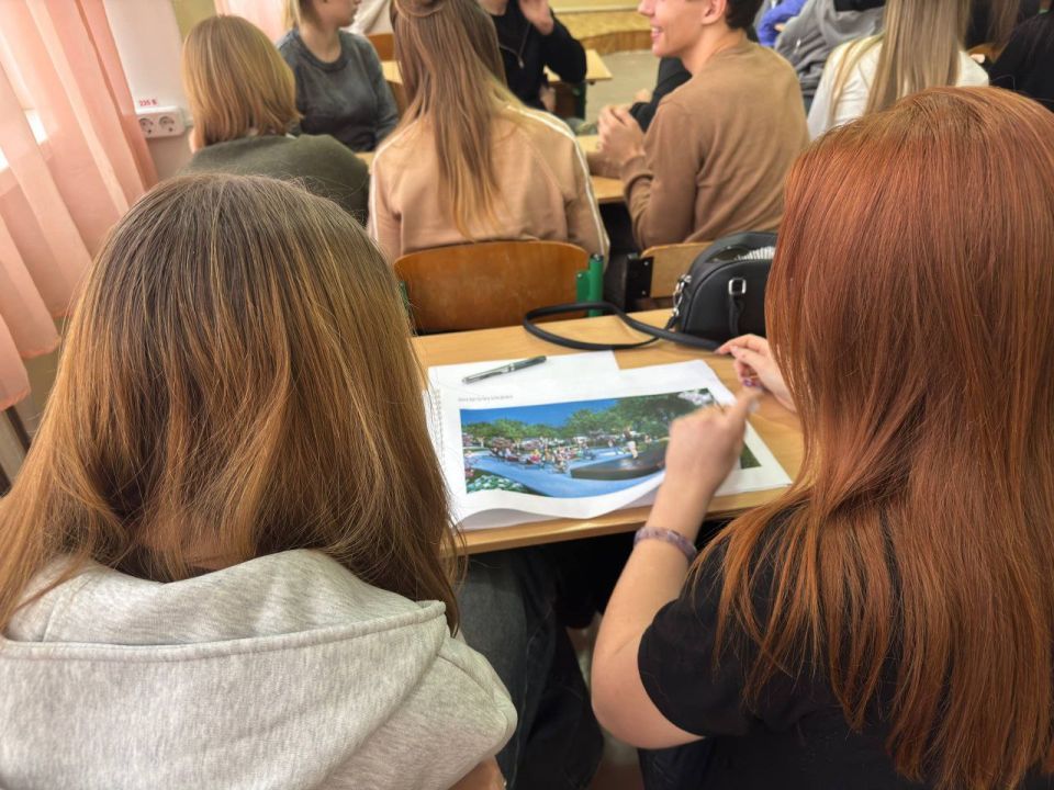 «Городская среда»: Студенты представили свои идеи и проекты парков и современных зон отдыха «Городская среда»: Студенты представили свои идеи и проекты парков и современных зон отдыха