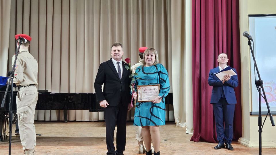 5 марта в Алчевской музыкальной школе № 1 имени Ивана Алчевского прошло городское торжественное собрание, посвященное Международному женскому дню 8 Марта 5 марта в Алчевской музыкальной школе № 1 имени Ивана Алчевского прошло городское торжественное собрание, посвященное Международному женскому дню 8 Марта