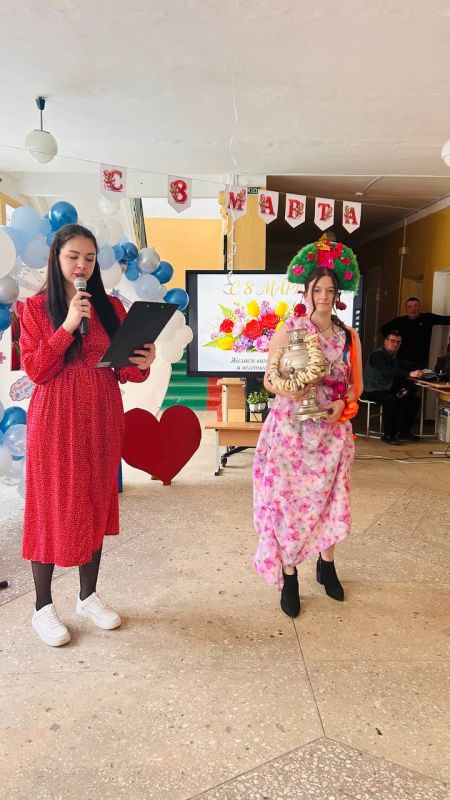 Я – ВЕСНА. Сегодня в Беловодском отделении колледжа прошло замечательное мероприятие, посвященное Международному женскому дню – 8 Марта – конкурс «Я – ВЕСНА» Я – ВЕСНА. Сегодня в Беловодском отделении колледжа прошло замечательное мероприятие, посвященное Международному женскому дню – 8 Марта – конкурс «Я – ВЕСНА»
