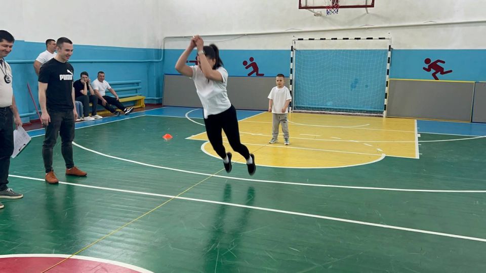 Самое ценное у человека – это жизнь, самое ценное в жизни – здоровье! Вырастить ребенка сильным, смелым и здоровым – это главное желание родителей. Самое ценное у человека – это жизнь, самое ценное в жизни – здоровье! Вырастить ребенка сильным, смелым и здоровым – это главное желание родителей.