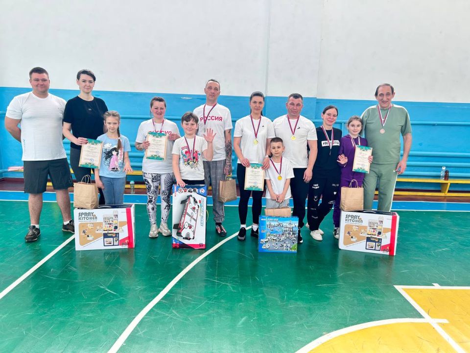 Самое ценное у человека – это жизнь, самое ценное в жизни – здоровье! Вырастить ребенка сильным, смелым и здоровым – это главное желание родителей. Самое ценное у человека – это жизнь, самое ценное в жизни – здоровье! Вырастить ребенка сильным, смелым и здоровым – это главное желание родителей.
