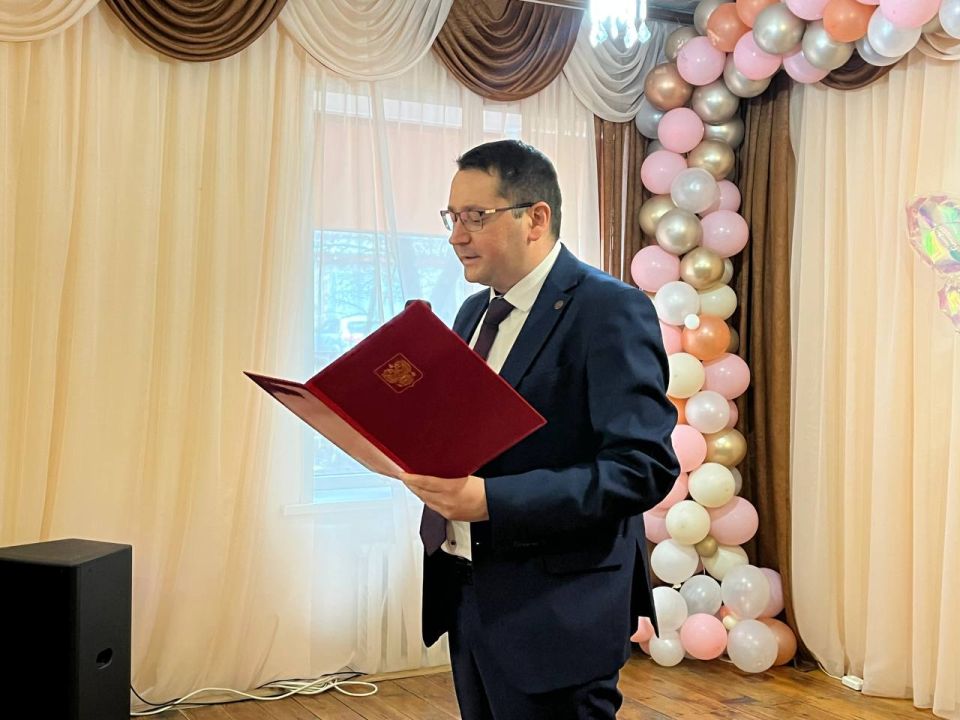 Концерт от юных учеников Марковской детской школы искусств Концерт от юных учеников Марковской детской школы искусств