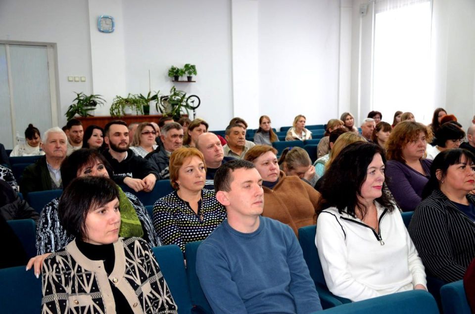 В Новоайдарском округе прошли общественные обсуждения итогов Регионального отчетного форума по реализации Народной программы Всероссийской политической партии «Единая Россия» в Луганской Народной Республике «Есть результат» В Новоайдарском округе прошли общественные обсуждения итогов Регионального отчетного форума по реализации Народной программы Всероссийской политической партии «Единая Россия» в Луганской Народной Республике «Есть результат»