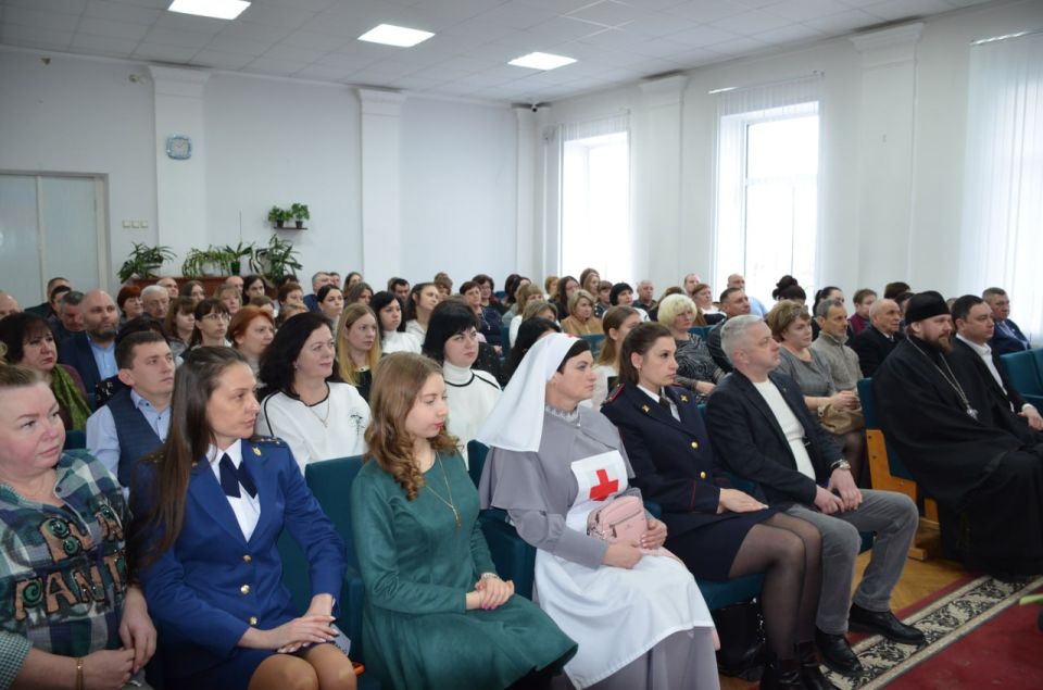 Марина Филиппова: Сегодня на расширенном заседании Совета Новоайдарского округа, в котором принял участие главный консультант отдела по взаимодействию с органами местного самоуправления управления внутренней политики и... Марина Филиппова: Сегодня на расширенном заседании Совета Новоайдарского округа, в котором принял участие главный консультант отдела по взаимодействию с органами местного самоуправления управления внутренней политики и...